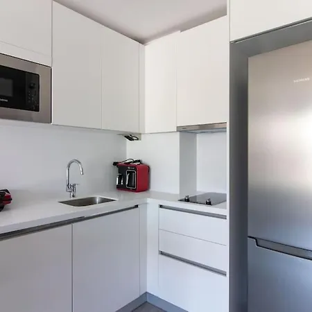 Cozy Stylish 1br W/ Free Shuttle #195