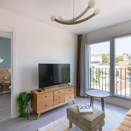 Daire Cozy Stylish 1br W/ Free Shuttle #195 İstanbul